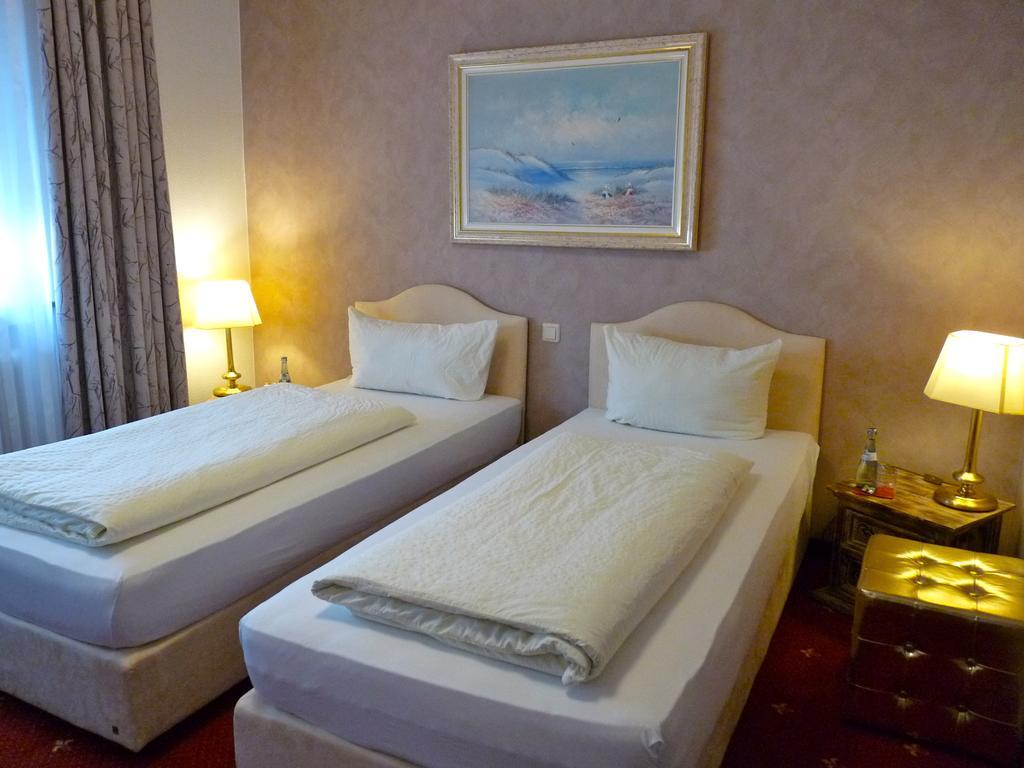 Hotel Geissler Stuttgart Cameră foto