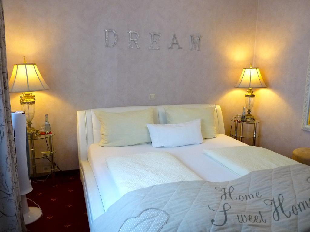 Hotel Geissler Stuttgart Cameră foto